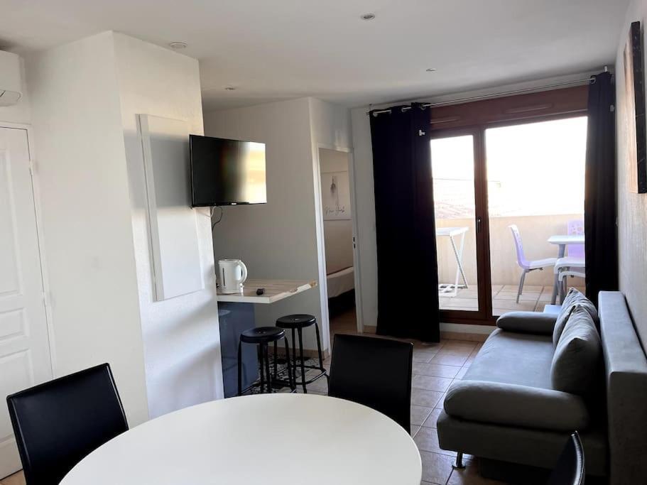 Appartement Centre-Ville D'위제 외부 사진